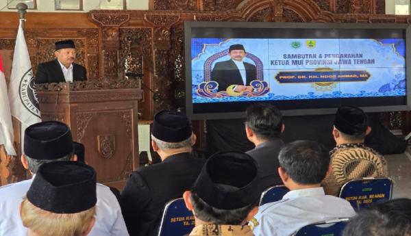 Ketua MUI Jateng Ditanya Biaya Sertifikasi Halal, Akui Tak Paham Detail Teknis