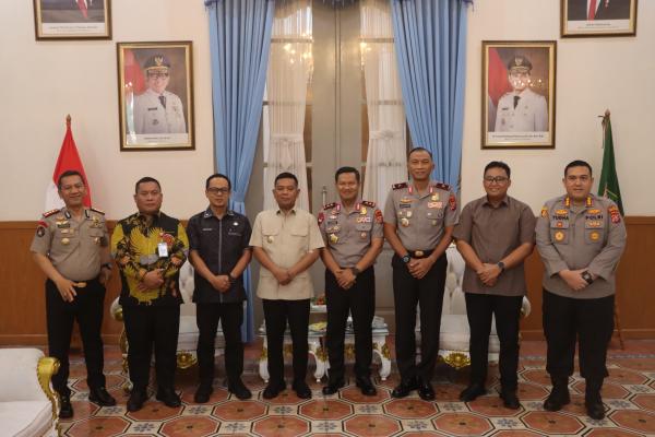 Kapolda Banten dan Gubernur Perkuat Sinergi untuk Kesejahteraan Masyarakat