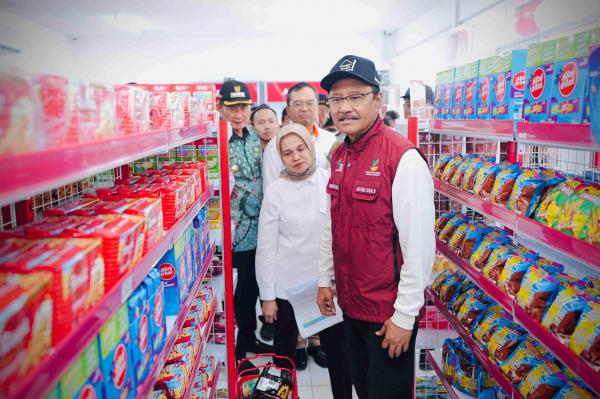 Gus Ipul Tinjau Koperasi Merah Putih di Lamongan, Bansos Bakal Disalurkan Lewat Koperasi?