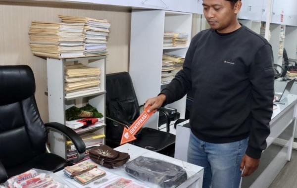 Belanja Pakai Uang Palsu di Dampit, Dua Perempuan Asal Kota Malang Diamankan