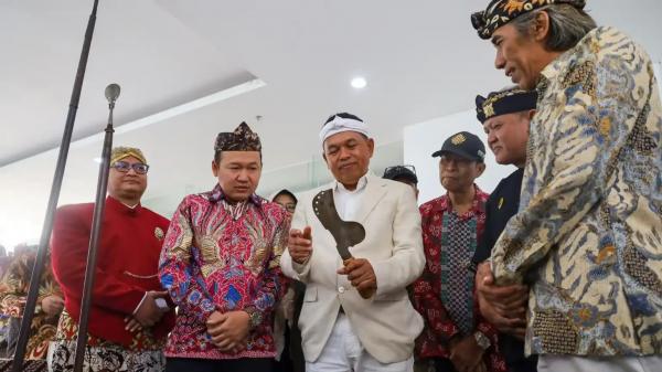 Dedi Mulyadi Budaya di Undip: Pemimpin Harus Beri Teladan, Bukan Cuma Wacana