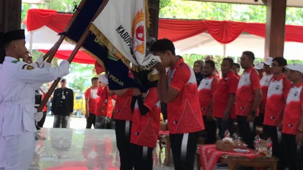 Kabupaten Semarang Targetkan 30 Emas di Porprov Jateng 2026, Bupati Lepas 263 Atlet