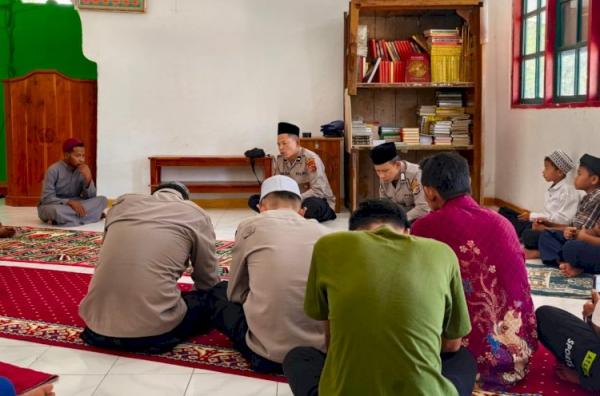 Jumat Keliling di Masjid Al-Ikhlas Oehani, Begini Pesan Polsek Kualin