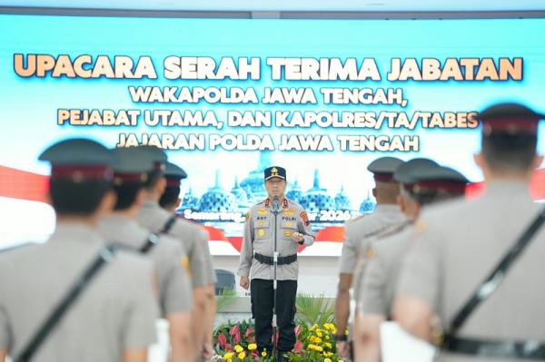 Kapolda Jateng Irjen Pol Roy Hardi Siahaan Pimpin Sertijab Wakapolda, PJU hingga Kapolres Jajaran