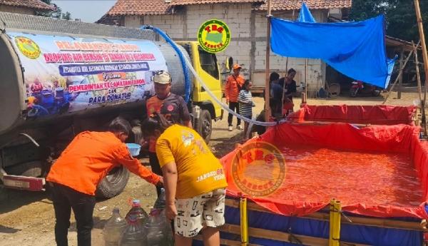 Krisis Air Bersih di Sragen, Relawan Tanon Kirim 16 Tangki ke Tiga Kecamatan