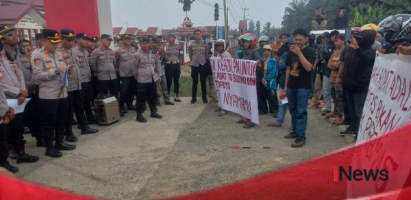 Konflik Agraria Gunung Rea Memanas, Massa Desak Polres dan DPRD Mamuju Tengah Bertindak