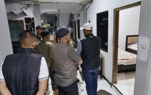Satpol PP Kota Probolinggo Jaring 9 Perempuan Diduga Terlibat Open BO di Jati dan Jagalan