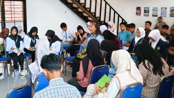 Bukan Sekadar Penerima Manfaat, Pelajar Bojonegoro Diajak Kawal Dana Abadi Pendidikan dari Migas