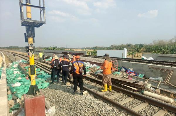Antisipasi Musim Penghujan, Daop 4 Semarang Petakan Daerah Rawan Bencana dan Normalisasi Jalur KA