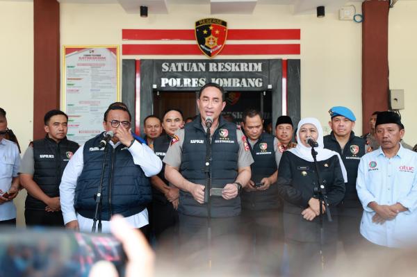 Perkuat Perlindungan Buruh, Kapolri Resmikan Desk Ketenagakerjaan di Polres Jombang
