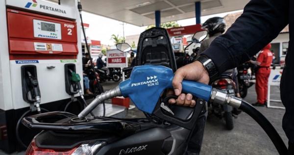 Pertalite Langka di Malang, Warga Terpaksa Isi Pertamax