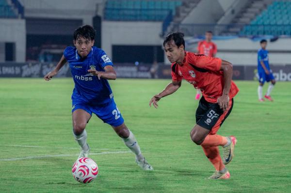 Persiba Balikpapan Dihajar 3-0, Laskar Badai Pantura Rebut Puncak Klasemen