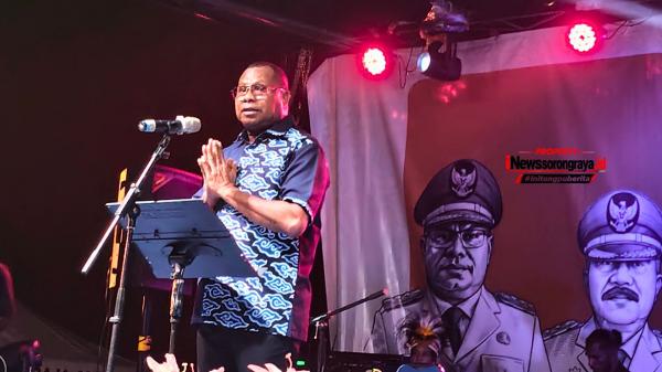 Penutupan Festival Pesona Raja Ampat, Bupati Orideko: Suling Tambur Mengajarkan Persatuan