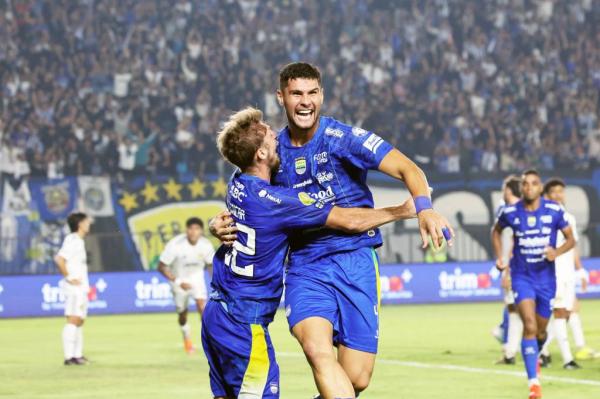 Persib Bandung Susah Payah Taklukkan Persik Kediri, Gol Julio Cesar Jadi Penyelamat