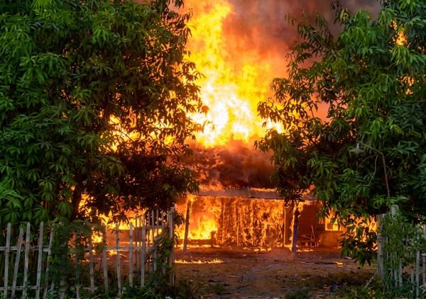 Kebakaran Hebat Melalap Rumah di Banjarejo Bojonegoro, Ini Penyebabnya