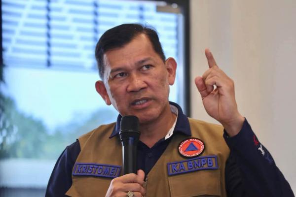 Kepala BNPB Letjen Kristomei Sianturi Diminta Presiden Prabowo Tangani Karhutla di Wilayah Sumsel