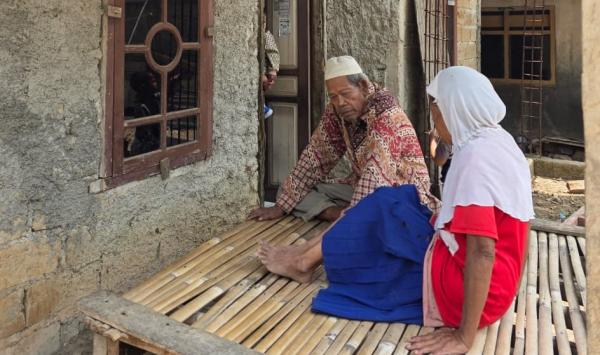 Aksi Cepat Kapolri Suyudi: Bedah Rumah Kakek-Nenek Sebatangkara 81 Tahun di Rumpin Bogor