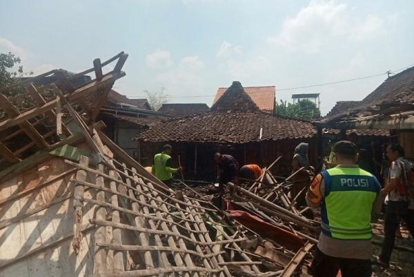 Rumah Kayu Milik Lansia di Toroh Grobogan Ludes Terbakar, Diduga Akibat Korsleting Listrik