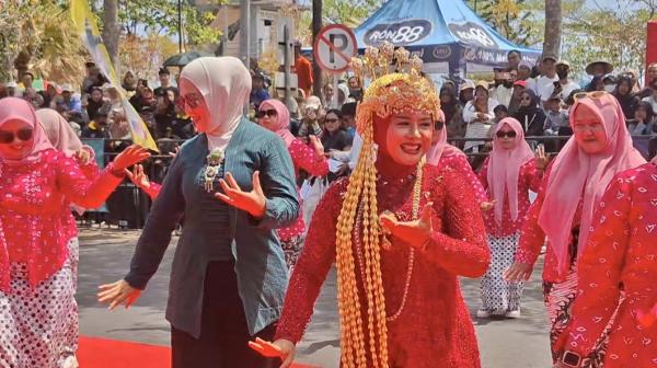 Icon Carnival Pangandaran 2026, Desa, SKPD hingga Peserta Umum Unjuk Kreativitas
