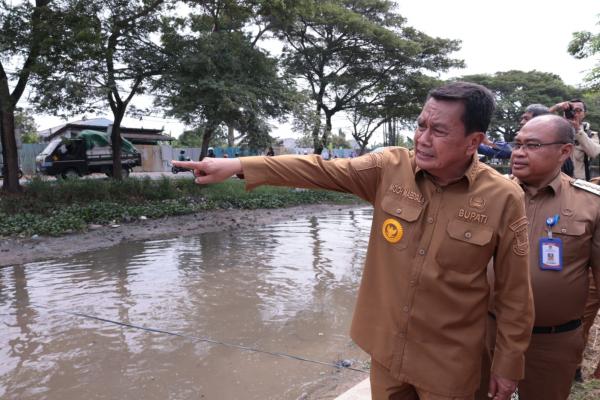 Jelang Musim Hujan, Pemkab Tangerang Percepat Program Pengendalian Banjir dengan Anggaran Rp50 Milia