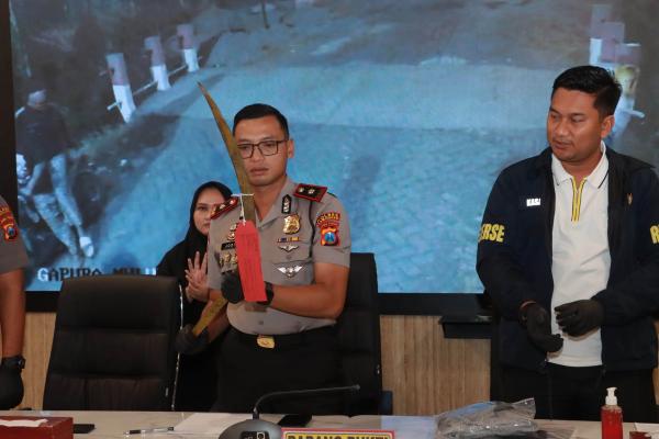 Tantangan Duel di Medsos Berujung Pembacokan di Pucuk, 5 Orang Jadi Tersangka