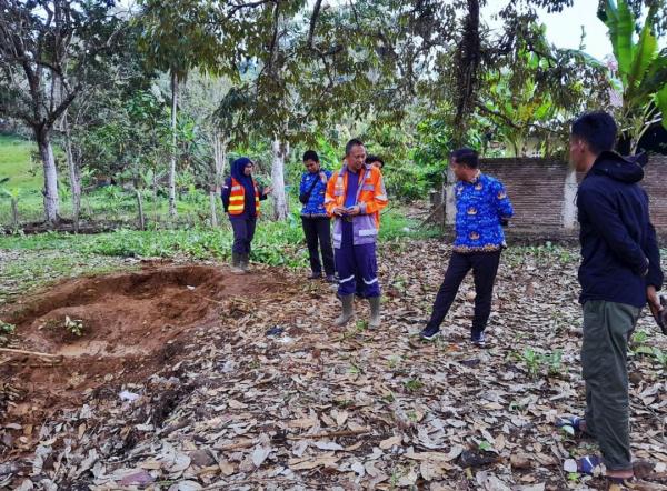 Bukan Geotermal Maupun Gunung Api! Ini Pemicu Tanah Berasap di Mamuju yang Viral
