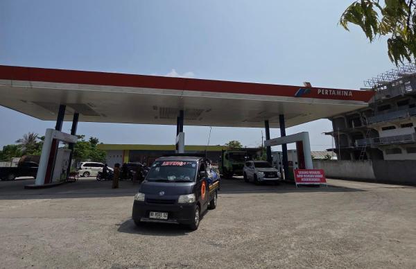 Tak Ada Antrian, SPBU Simboro Mamuju Kondisi Normal Masyarakat Tetap Terlayani