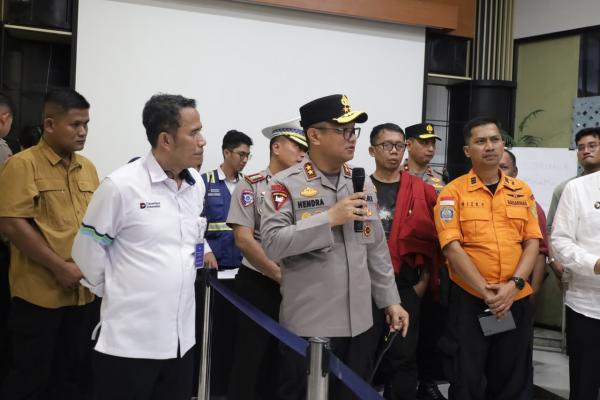 Polda Banten Sampaikan Perkembangan Penanganan Kebakaran KMP Batu Mandi