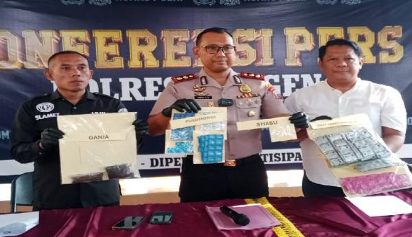 Polres Sragen Ungkap 7 Kasus Narkoba, 11 Tersangka dan Ribuan Butir Obat Disita