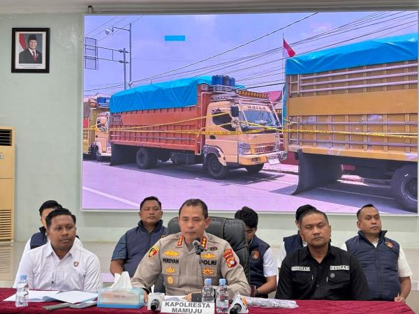 Polresta Mamuju Amankan 40 Ton Pupuk Subsidi asal Bone Sulsel Kampung Mentan Amran Sulaiman