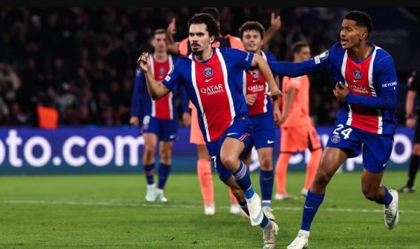 Hasil Lengkap Liga Champions: Man City dan AS Roma Pesta Gol, PSG Pecundangi Barcelona