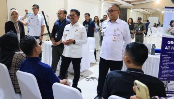 Perusahaan Seleksi Sesuai Kompetensi, Ribuan Pelamar Berebut Loker