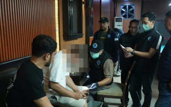 Razia Gabungan di Cirebon, 95 Orang Jalani Tes Urine Narkoba