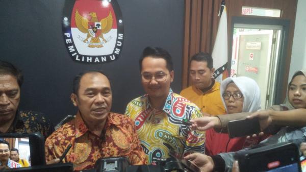 Harmonis Seumur Jagung, Pengamat Sebut Wali Kota Cimahi dan Wakil Pecah Kongsi Imbas Sahwat Politik