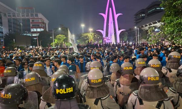 Demo 2 Tahun Prabowo-Gibran, Kapolda Jateng ke Mahasiswa: Tolong Jaga Ketertiban, Kami Tak Represif