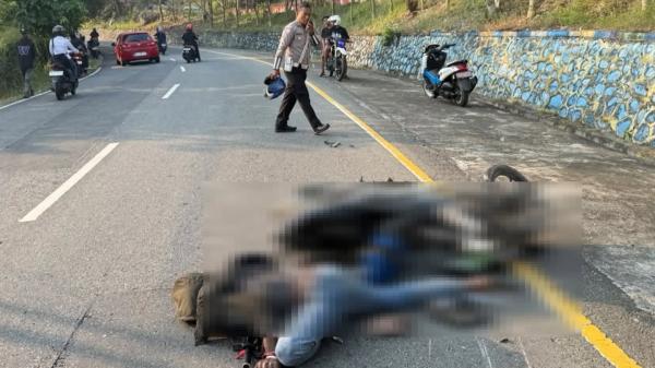 Brak! Pemotor Mabuk Tabrak Mobil di Sentani, Polisi Malah Temukan Senpi
