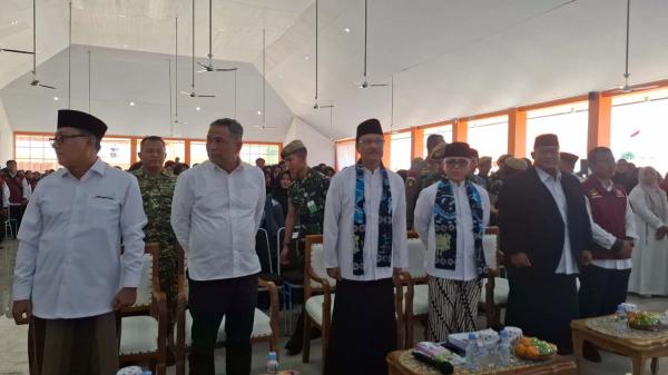 Gus Ipul Ungkap Kedisiplinan Sekolah Rakyat Hinggga Libatkan Kadet Unhan di Jombang