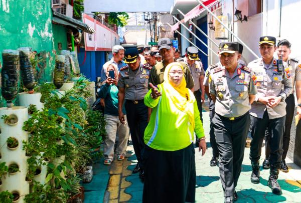 Polda Jatim Siapkan Program Pemberdayaan untuk Warga Pengangguran