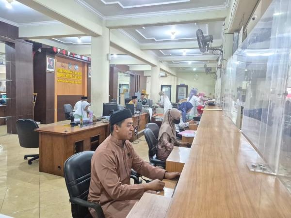 Wah, Keren! Petugas Samsat Jombang Ikut Rayakan Hari Santri Nasional 2026