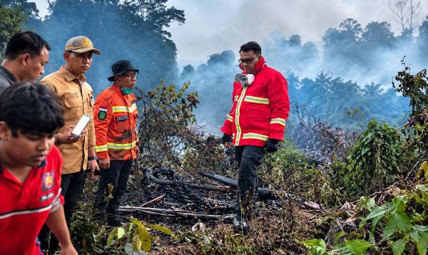 Empat Bulan Berjibaku dengan Karhutla, Personel BPBD Kukar Bergantian Hadapi Titik Api