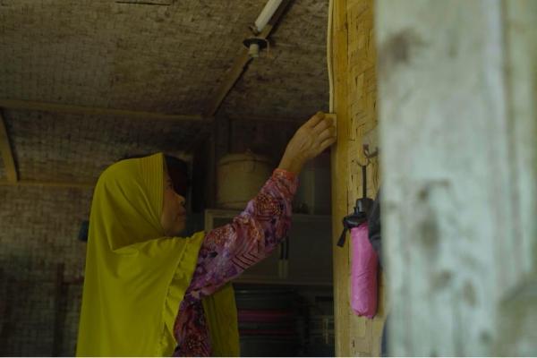 Komitmen Energi Terbarukan: Listrik Tenaga Surya Terbukti Jangkau Ribuan Keluarga Indonesia