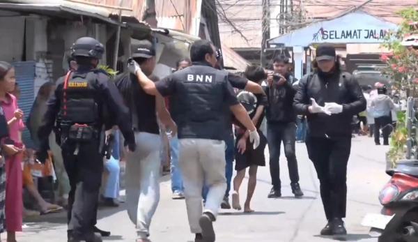 Gerebek Kampung Kusta Dangko Makassar, Polisi Amankan 27 Orang Termasuk DPO