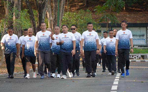 Pangdam IV Diponegoro Keliling Pangkalan Makodam, Cek Fasilitas dan Kebugaran Prajurit