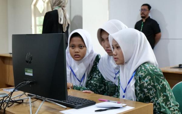 Peringati Hari Santri,  Asah Wawasan dan Mental Juara Siswa Lewat Cerdas Cermat