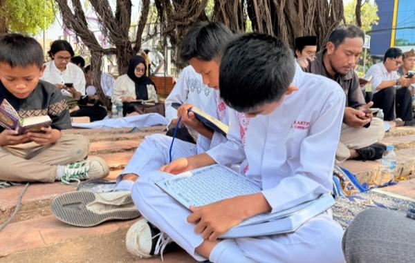 NGAOS di Alun-alun Kejaksan, Wawali Cirebon Ajak Warga Cintai Alquran