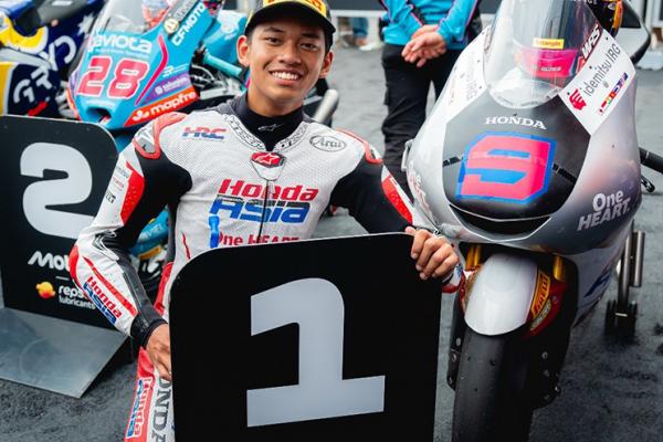 Sejarah! Veda Ega Pratama Jadi Pembalap Indonesia Pertama yang Raih Pole Position di Moto3