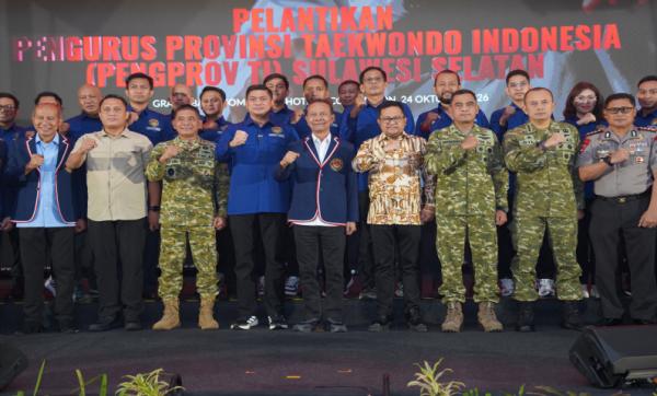 Ketua KONI Sulsel Beri Pesan Khusus ke Pengurus Taekwondo yang Baru Dilantik
