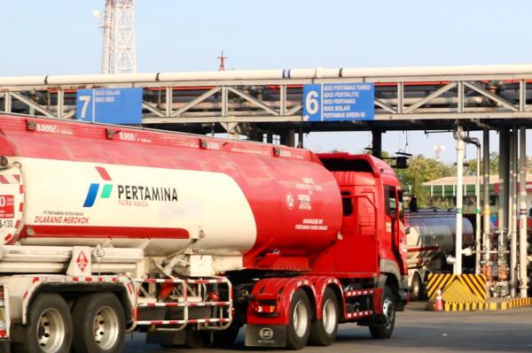 Kapal Tanker Bawa Puluhan Juta Liter BBM, Pasokan Jatim Diperkuat