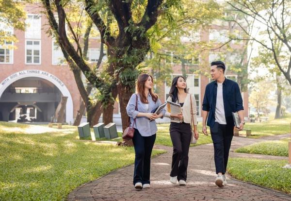 Masuk 5 Besar PTS Indonesia Versi THE WUR 2027, UPH Pacu Kualitas Penelitian dan Kolaborasi Global