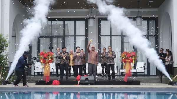 Kolam Renang hingga Private Cinema, Lumiere Clubhouse Karawang Resmi Dibuka